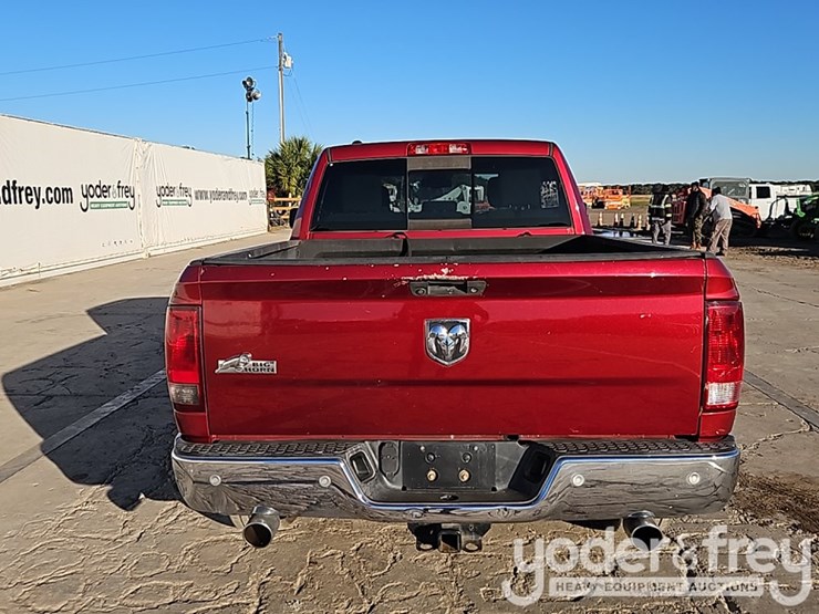 dodge-ram-1500-image-15