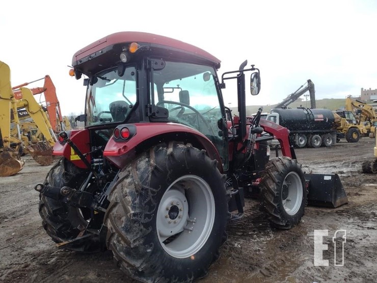 case-ih-farmall-95a-image-28