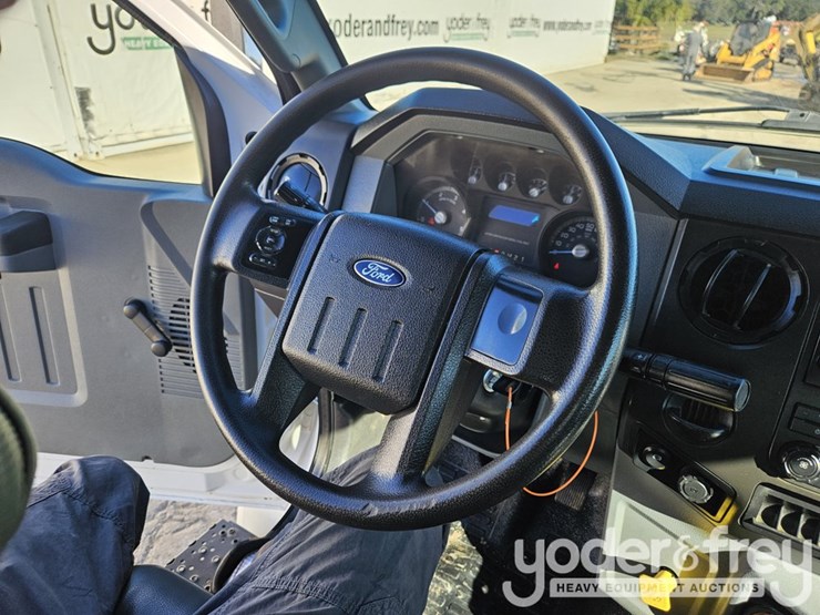 2019-ford-f750-image-28