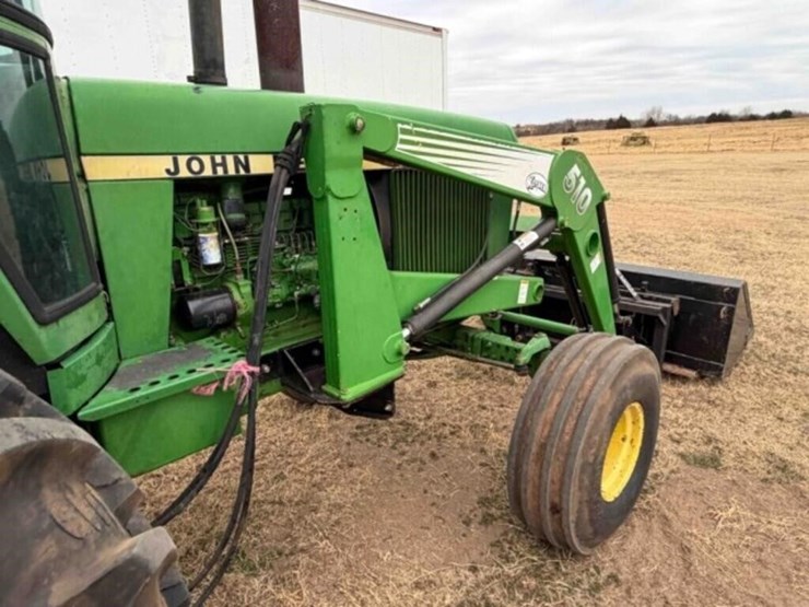 john-deere-4440-image-16