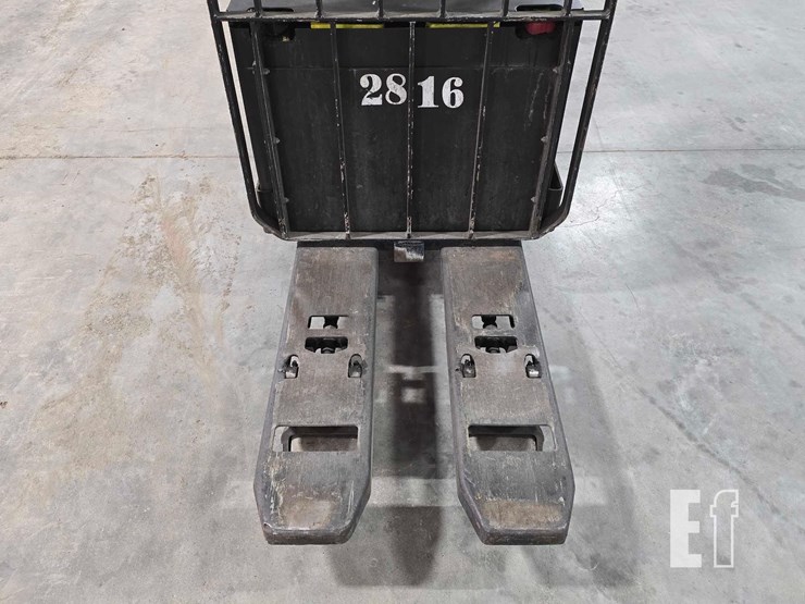 2014-yale-mpe060lf-image-11