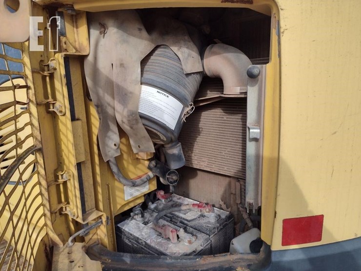 2009-komatsu-pc138us-lc-8-image-43