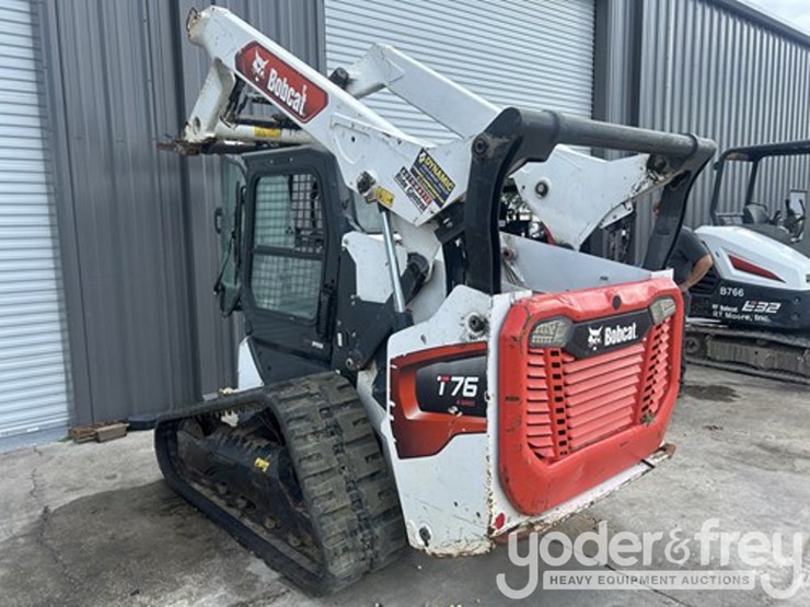 2022-bobcat-t76-image-3