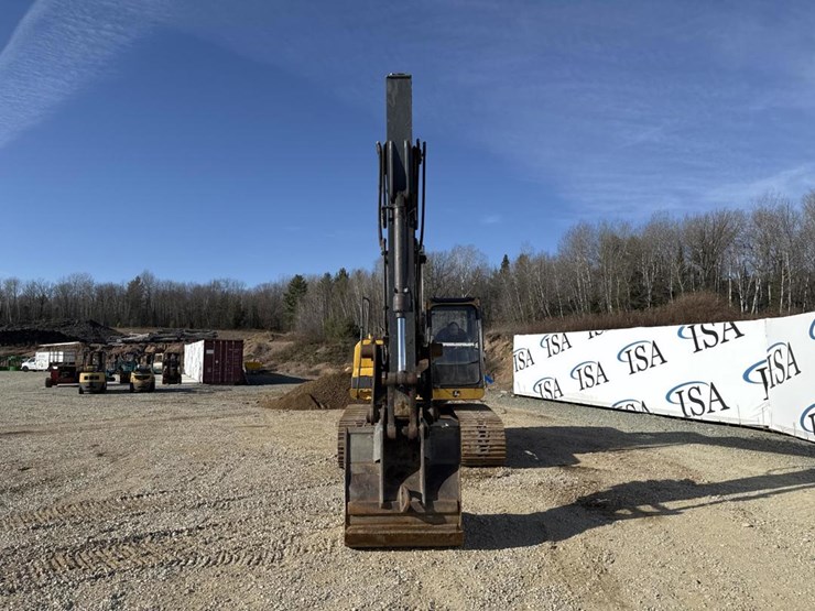 2012-deere-160d-lc-image-8