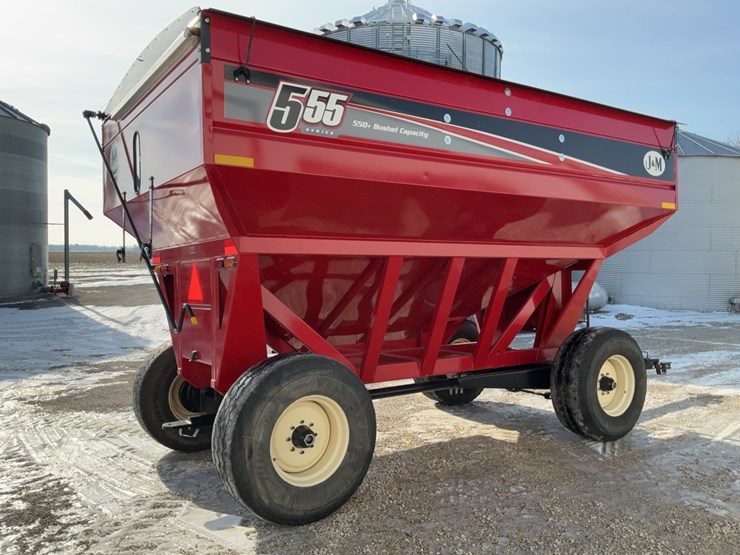 j&m-555-gravity-wagon-image-6