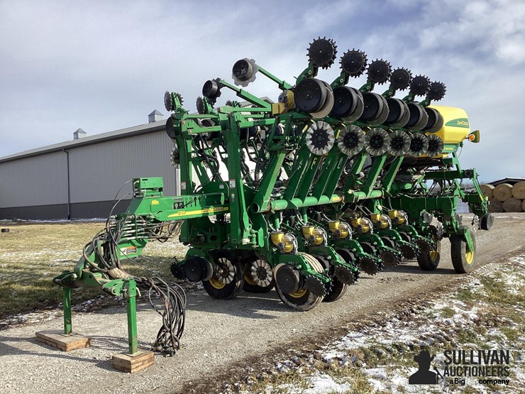 2011-john-deere-1790-image-1
