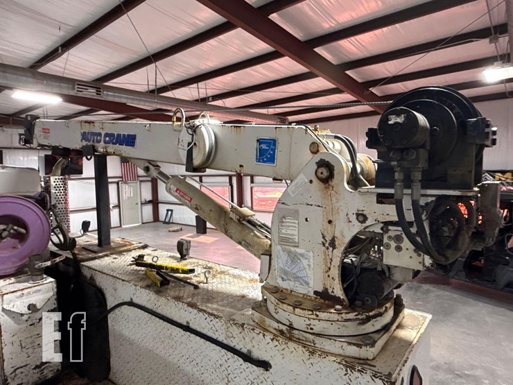 2015-kenworth-t370-image-12