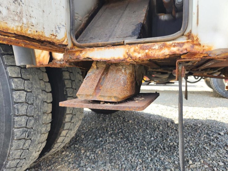 2002-international-4300-sba-image-31