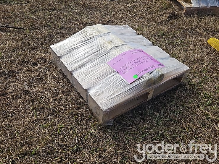 caterpillar-330-image-2