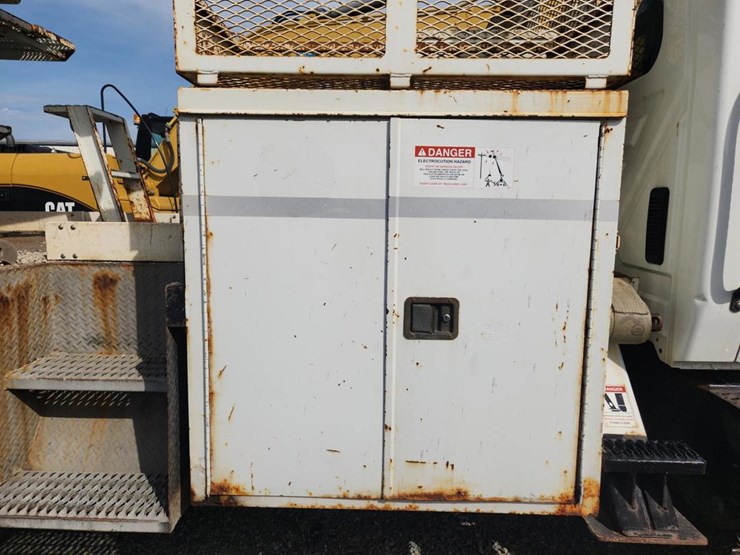 2003-international-durastar-4300-image-49