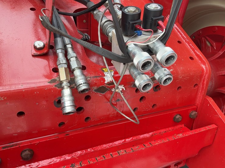 2013-versatile-2375-image-41