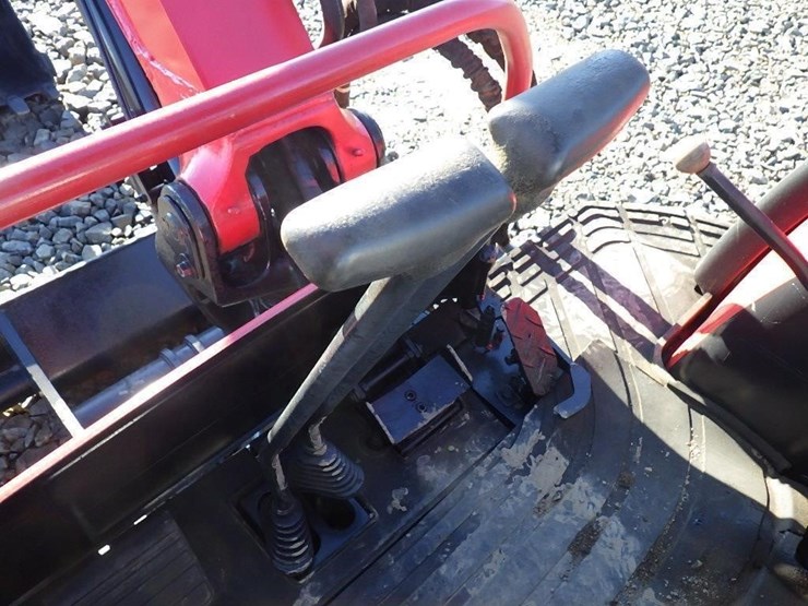 yanmar-vio35-2-image-33