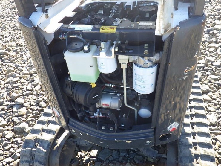 2021-bobcat-e10-image-8