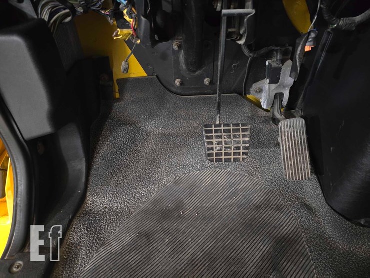 2002-international-durastar-4400-image-19