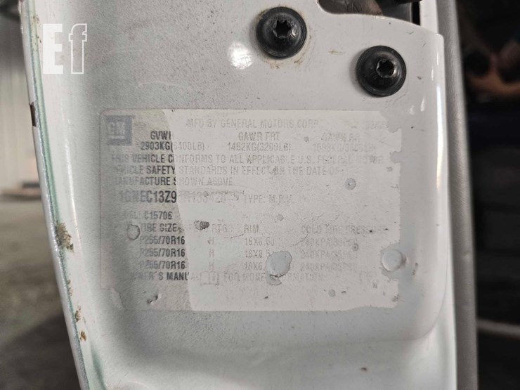 2006-chevrolet-tahoe-image-24