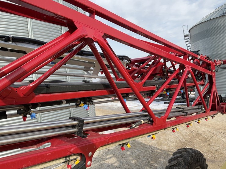 2024-hardi-commander-45-pull-type-sprayer-image-57