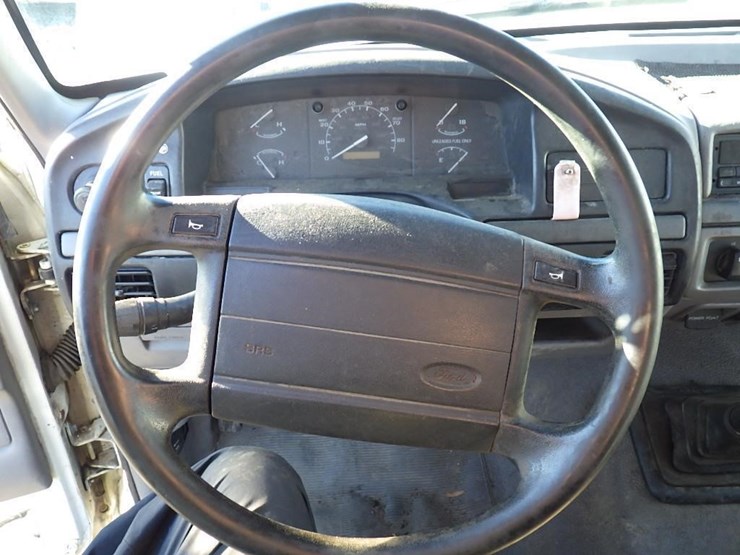 1995-ford-f150-image-19