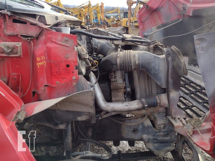 2003-ford-f650-image-15