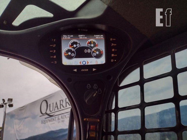 2017-bobcat-t595-image-8