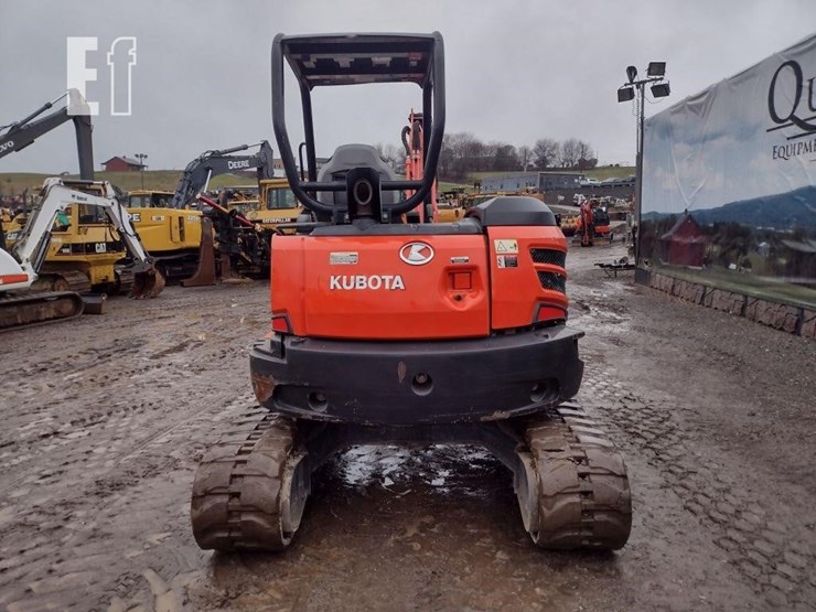 2019-kubota-u55-4-image-4