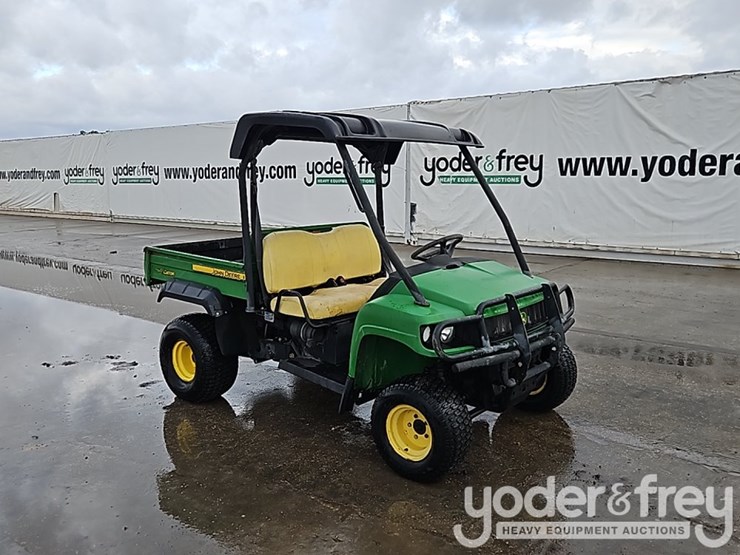 john-deere-gator-image-7