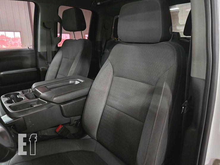 2021-gmc-sierra-1500-image-9