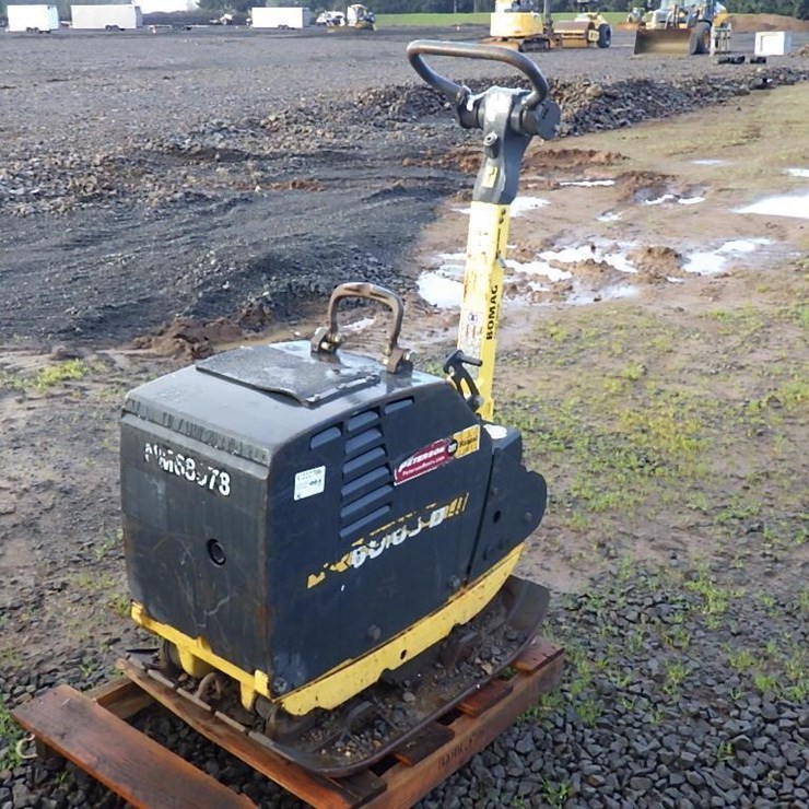 2020 BOMAG BPR60/65D