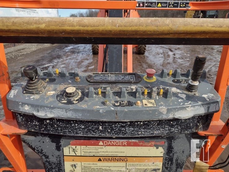 jlg-860sj-image-27