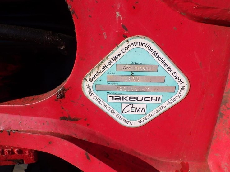 takeuchi-tb260-image-41