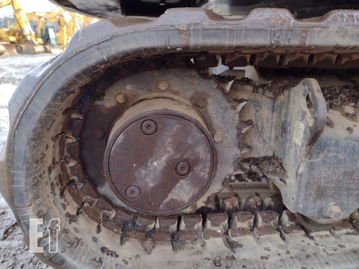 2017-kubota-kx040-4-image-37