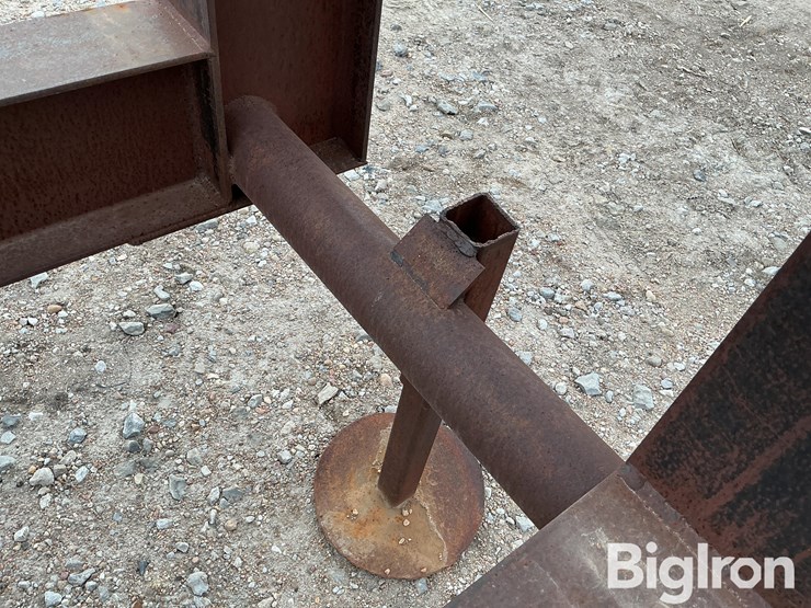 shop-built-gooseneck-silage-wagon-frame-image-20