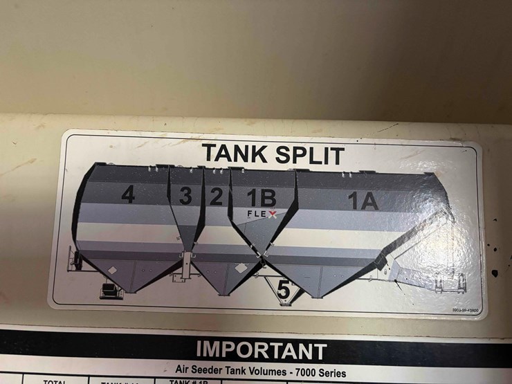 2014-bourgault-7700-image-20