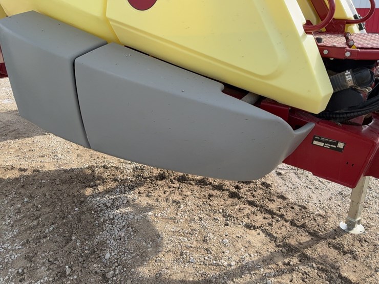 2024-hardi-commander-45-pull-type-sprayer-image-49