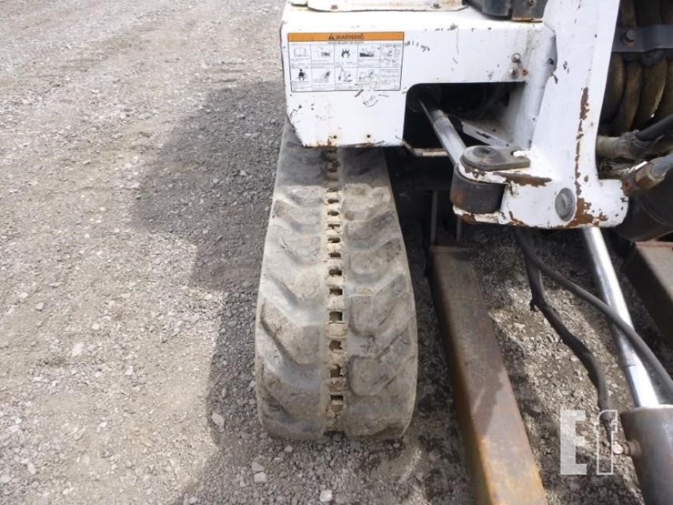 2001-bobcat-331e-image-40