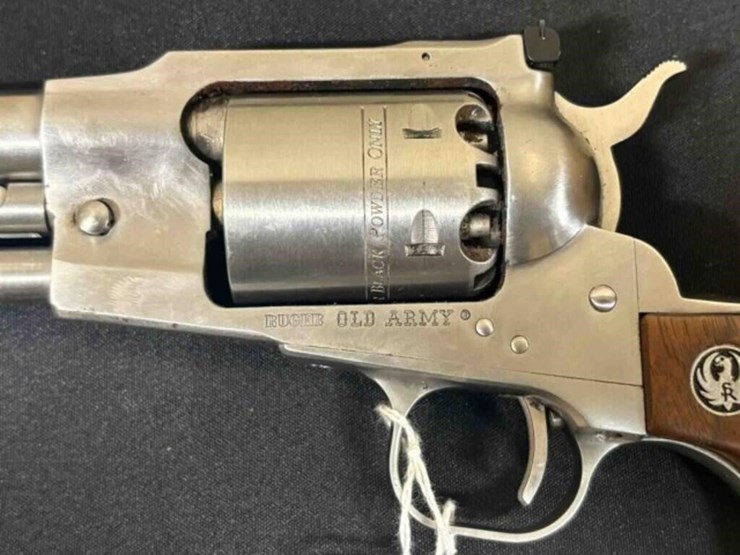 ruger---old-army---black-powder-revolver-image-3