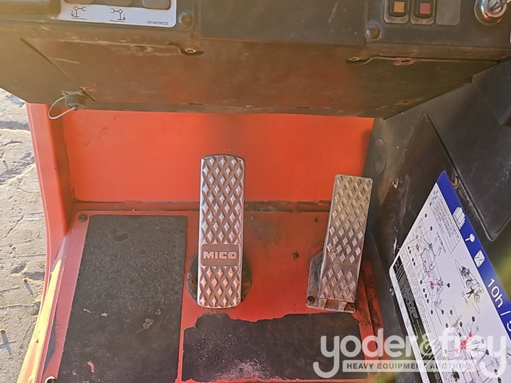 2017-skyjack-sj643th-image-20