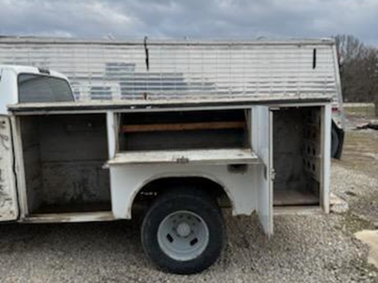 2006-ford-f350-image-13