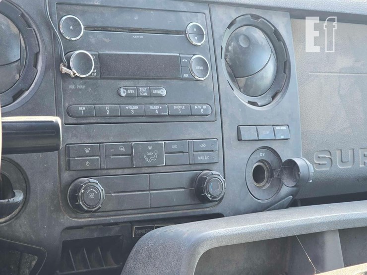 2012-ford-f550-image-12