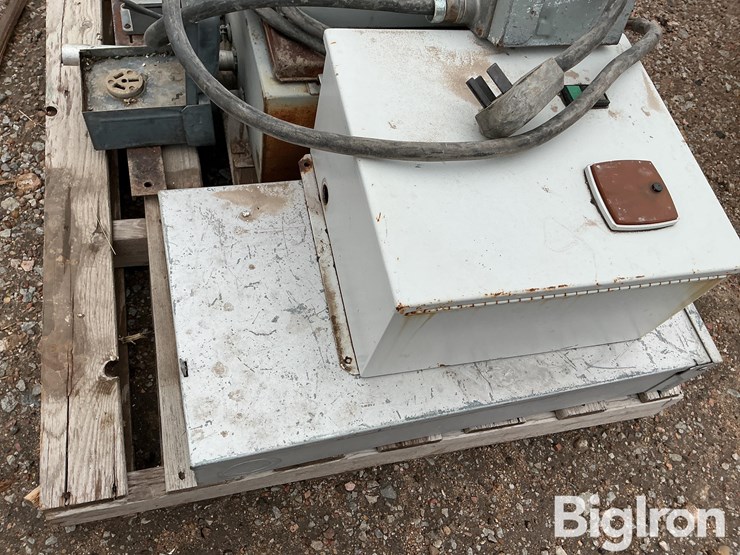 electrical-boxes-for-grain-system-image-14