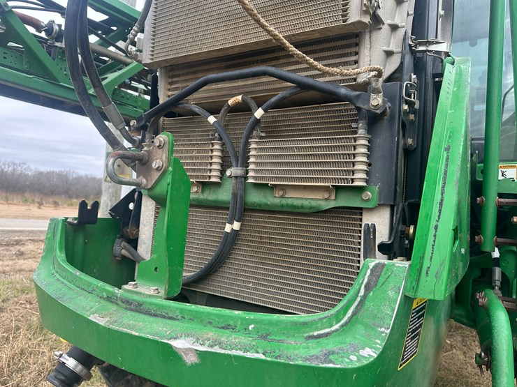 2014-john-deere-r4038-image-67