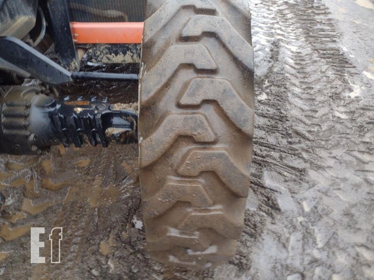 2005-jlg-g9-43a-image-23