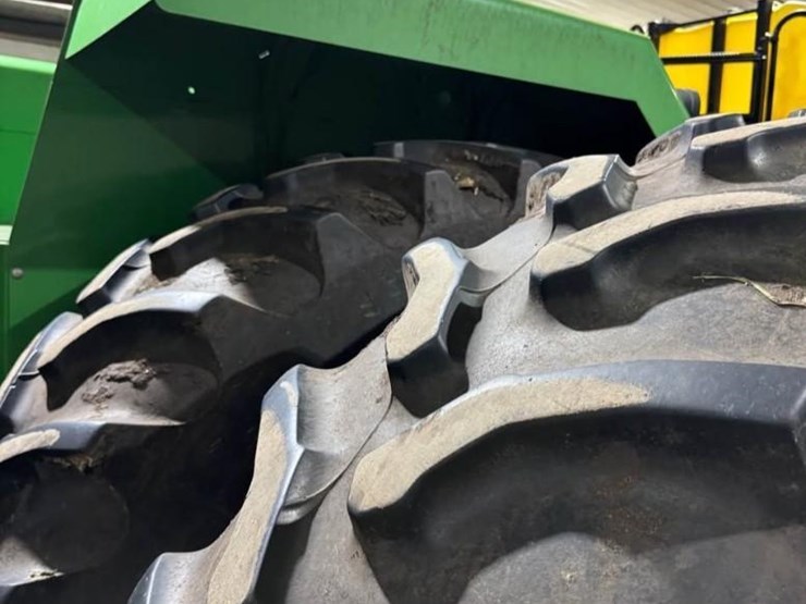 1995-john-deere-8770-image-5