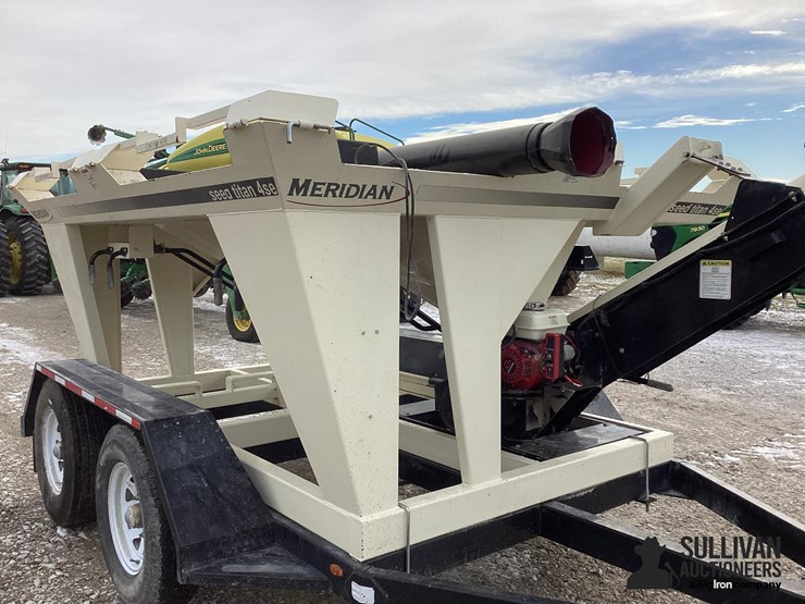 2010-meridian-titan-4se-image-16