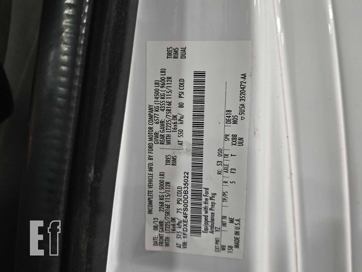 2013-ford-e450-image-27