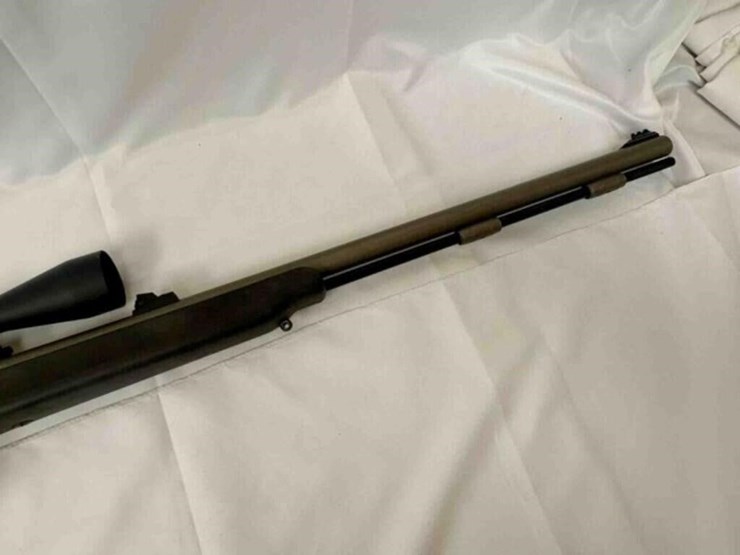 thompson---triumph---black-powder-rifle-image-7