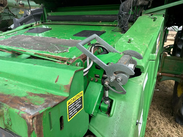 #38409-•-2014-john-deere-s680s-prwd-combine-image-48