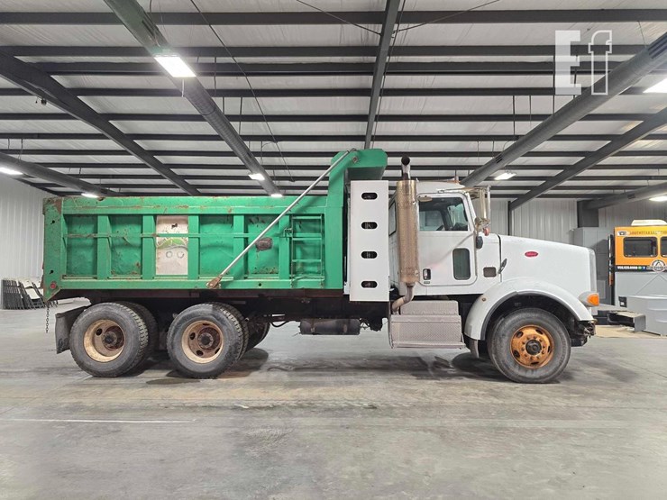 2013-peterbilt-365-image-6