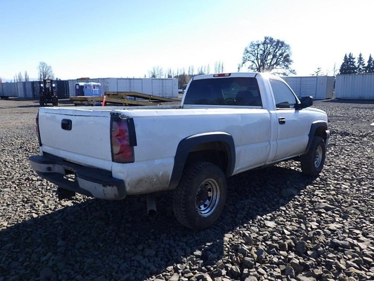 2006-chevrolet-2500-image-4