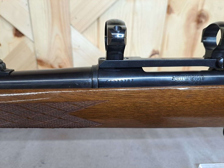 remington-model-700-.30-06-bolt-rifle-image-11