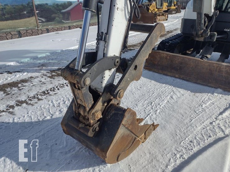 2012-bobcat-e45-image-17